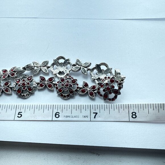 Napier Vintage Red Rhinestone Flower Statement Necklace Silver Tone - Picture 9 of 9